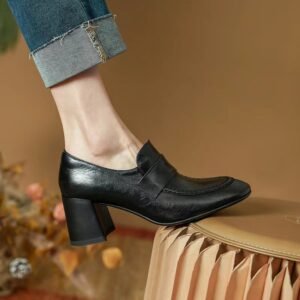 Preston Heeled Boots black