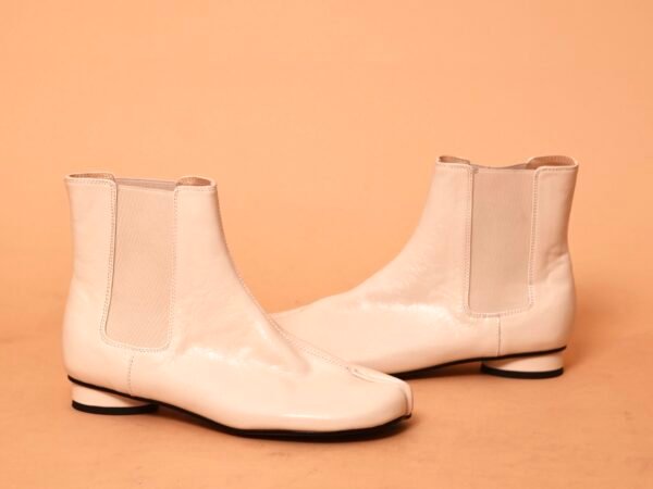 Galanta Tabi Boots - Image 4