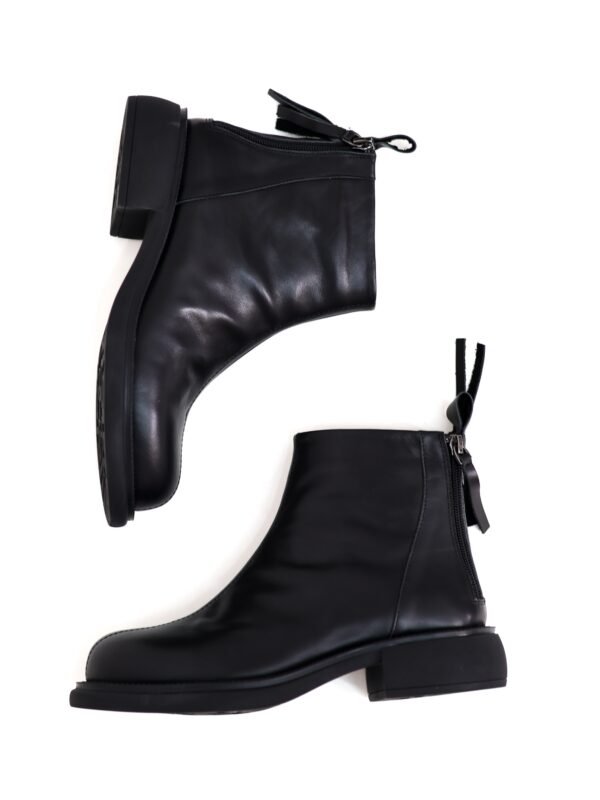 Lleida Ankle Boots - Image 4