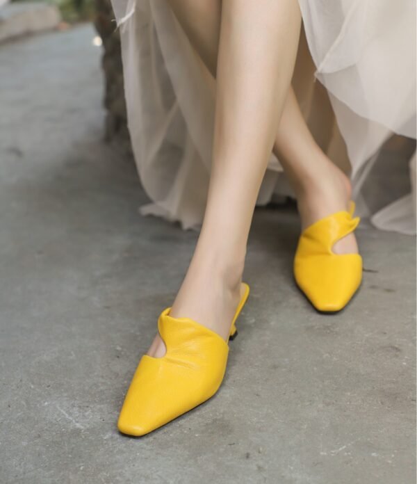 Catania yellow