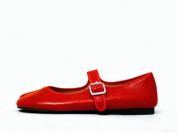 Bratislava Tabi Shoes - Image 3