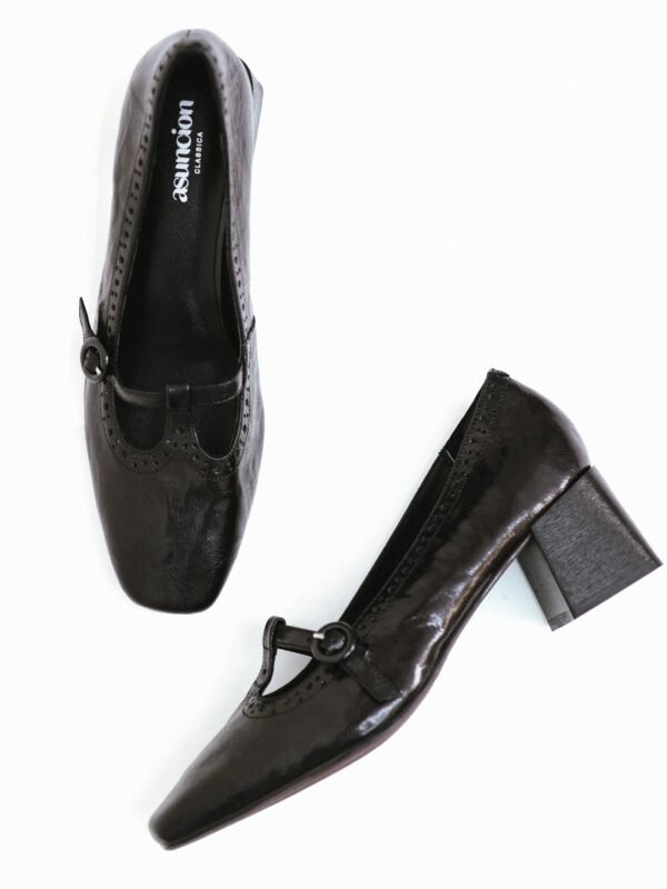 Sunderland Heeled Sandals - Image 7
