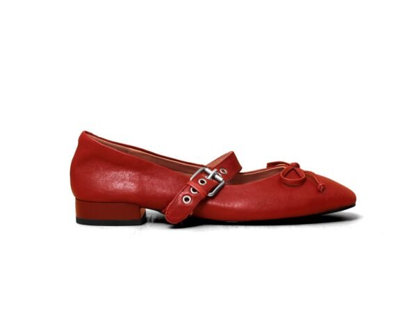 Nitra Flat Sandals - Image 3