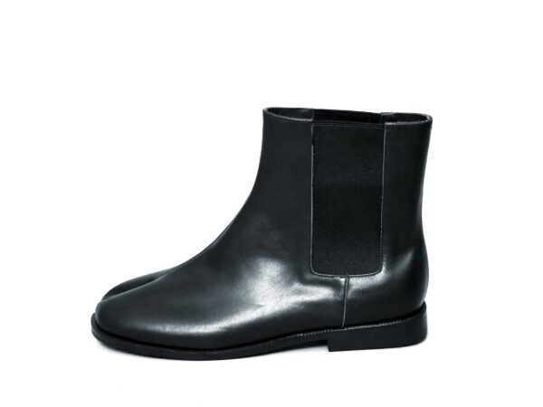 Martin Mens Tabi Boots - Image 2