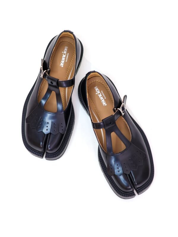Nisporeni Tabi Shoes - Image 3