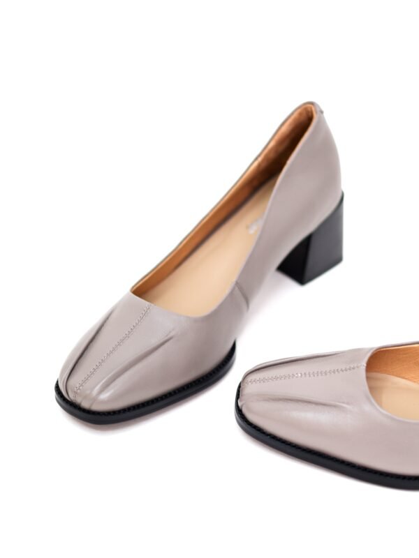 Glodeni Heeled Sandals - Image 3